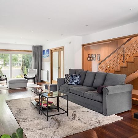 MaíaJoivy Sleek House Balcony & 2 Terraces In Portoアパートメント エクステリア 写真
