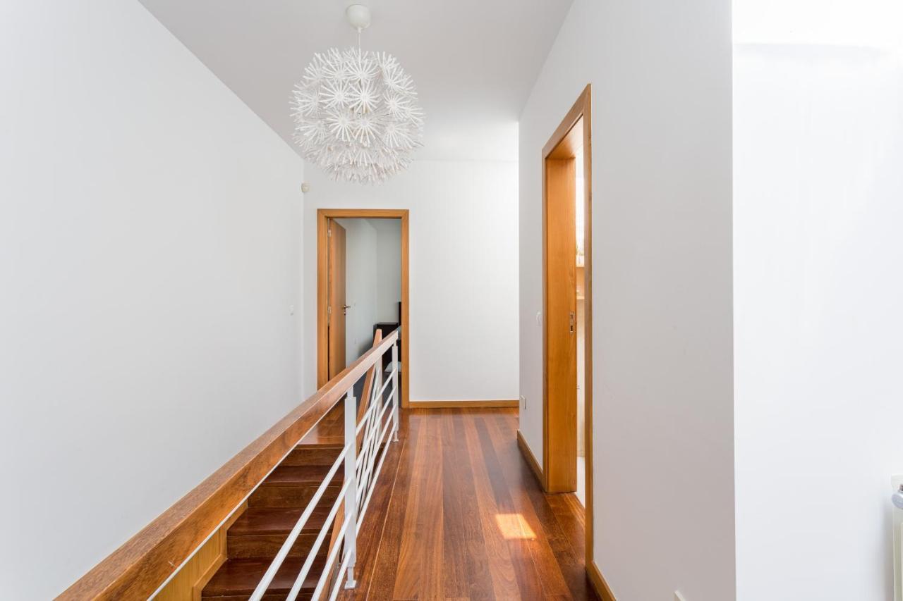 MaíaJoivy Sleek House Balcony & 2 Terraces In Portoアパートメント エクステリア 写真