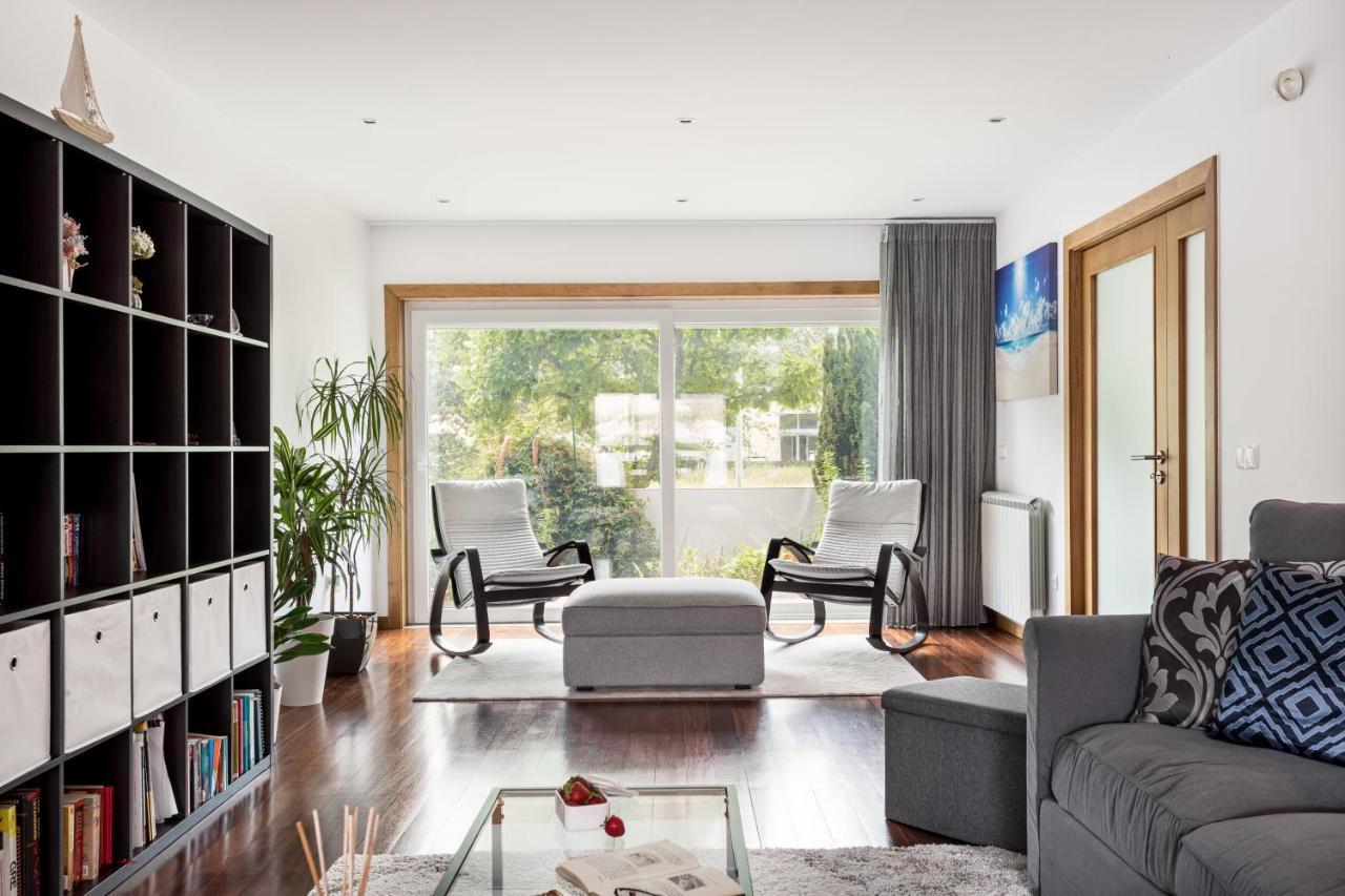 MaíaJoivy Sleek House Balcony & 2 Terraces In Portoアパートメント エクステリア 写真