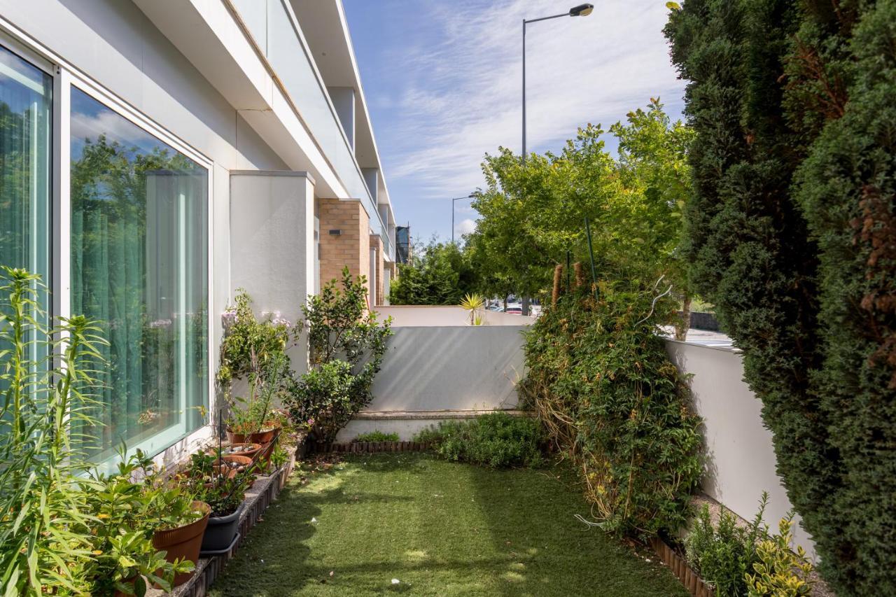 MaíaJoivy Sleek House Balcony & 2 Terraces In Portoアパートメント エクステリア 写真