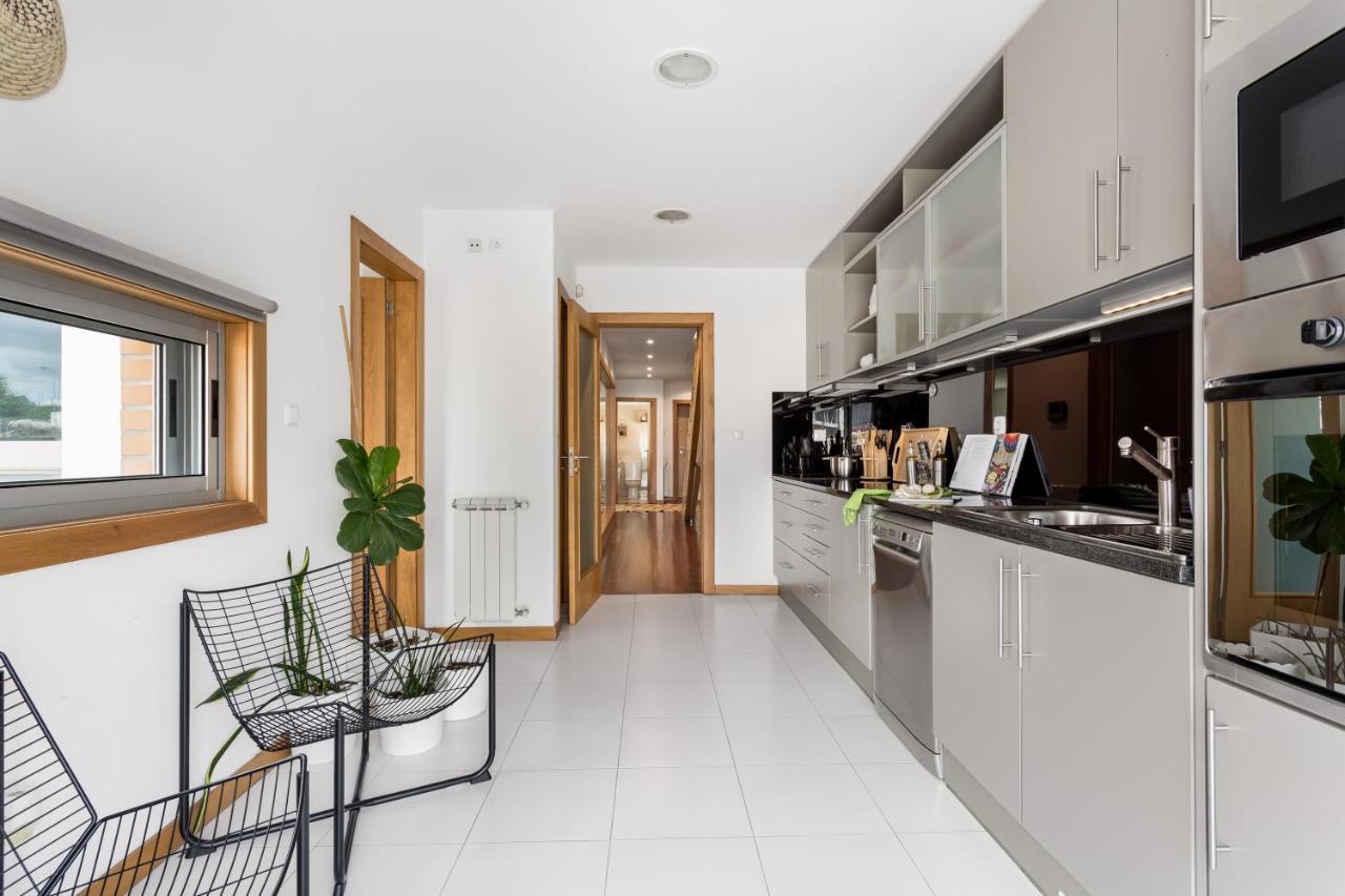 MaíaJoivy Sleek House Balcony & 2 Terraces In Portoアパートメント エクステリア 写真