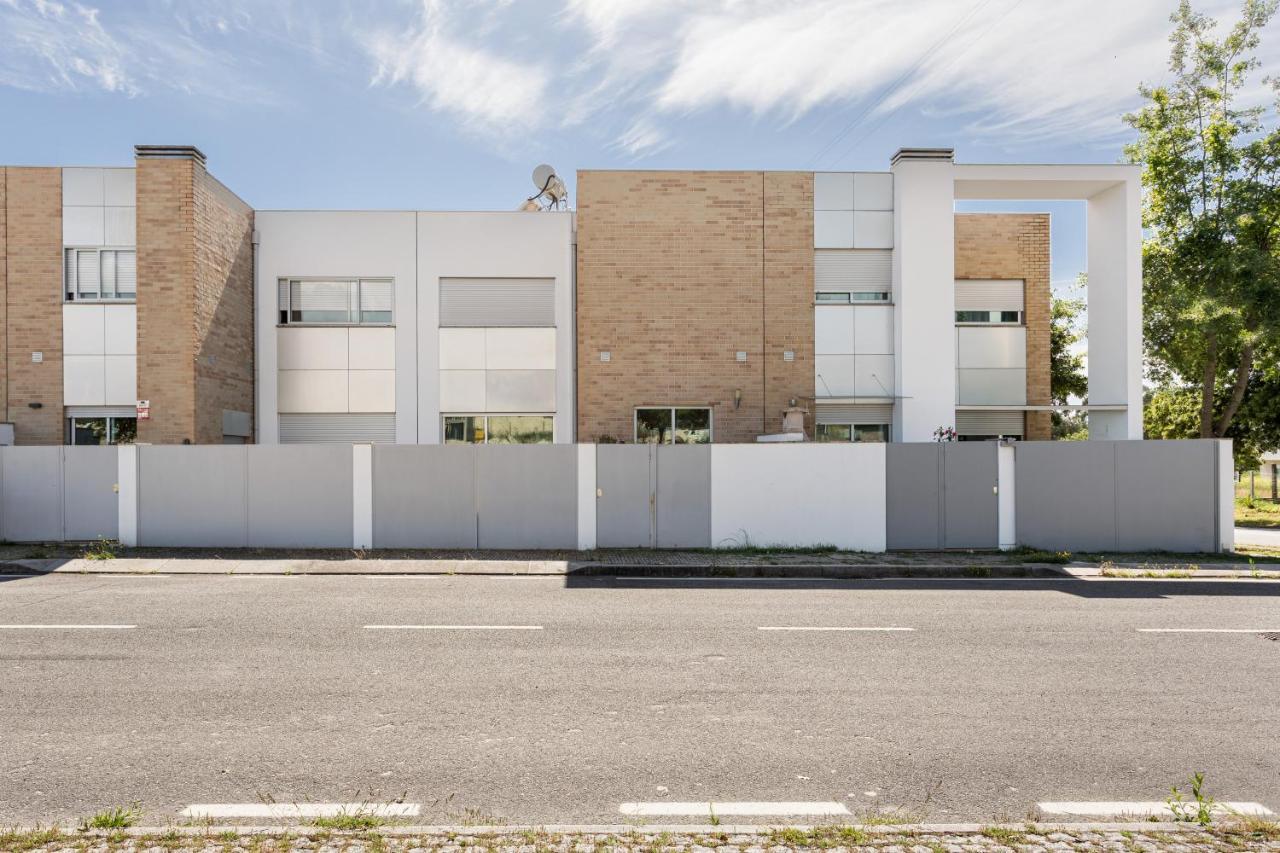 MaíaJoivy Sleek House Balcony & 2 Terraces In Portoアパートメント エクステリア 写真